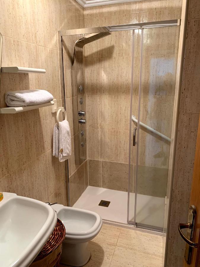 Apartamentos En Playa De Samil Primera Linea De Playa Pe Na Areia فيجو المظهر الخارجي الصورة
