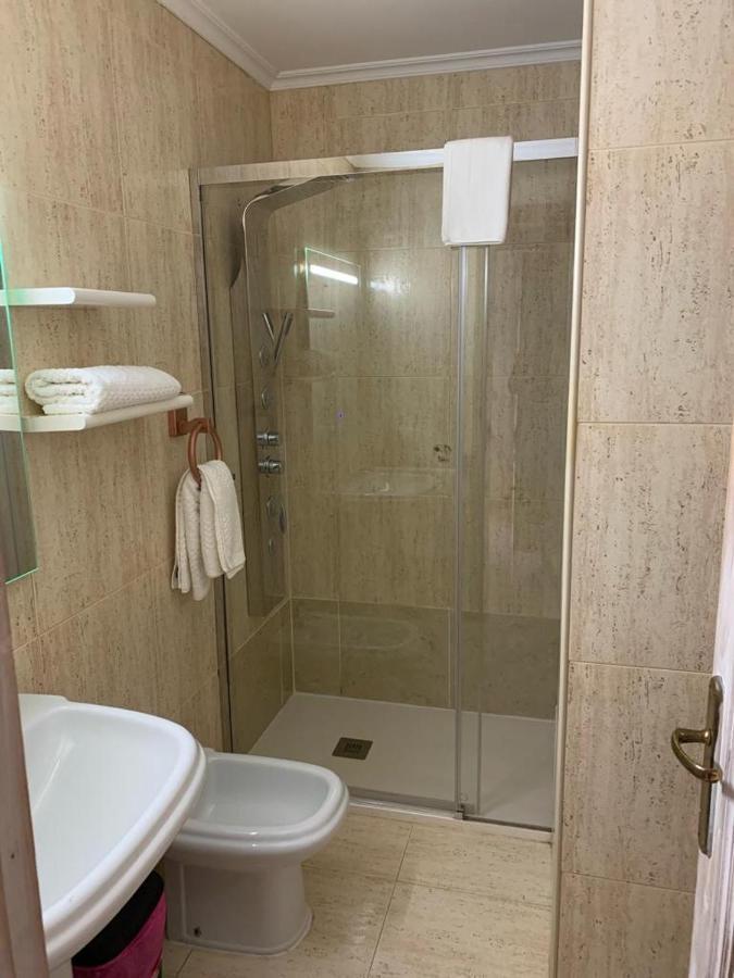 Apartamentos En Playa De Samil Primera Linea De Playa Pe Na Areia فيجو المظهر الخارجي الصورة